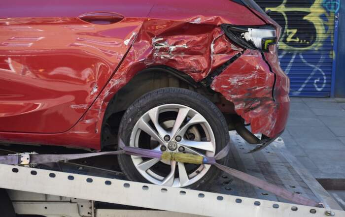Introducción al Costo Real de no Contratar a un Abogado de Lesiones Personales Tras un Accidente Automovilístico